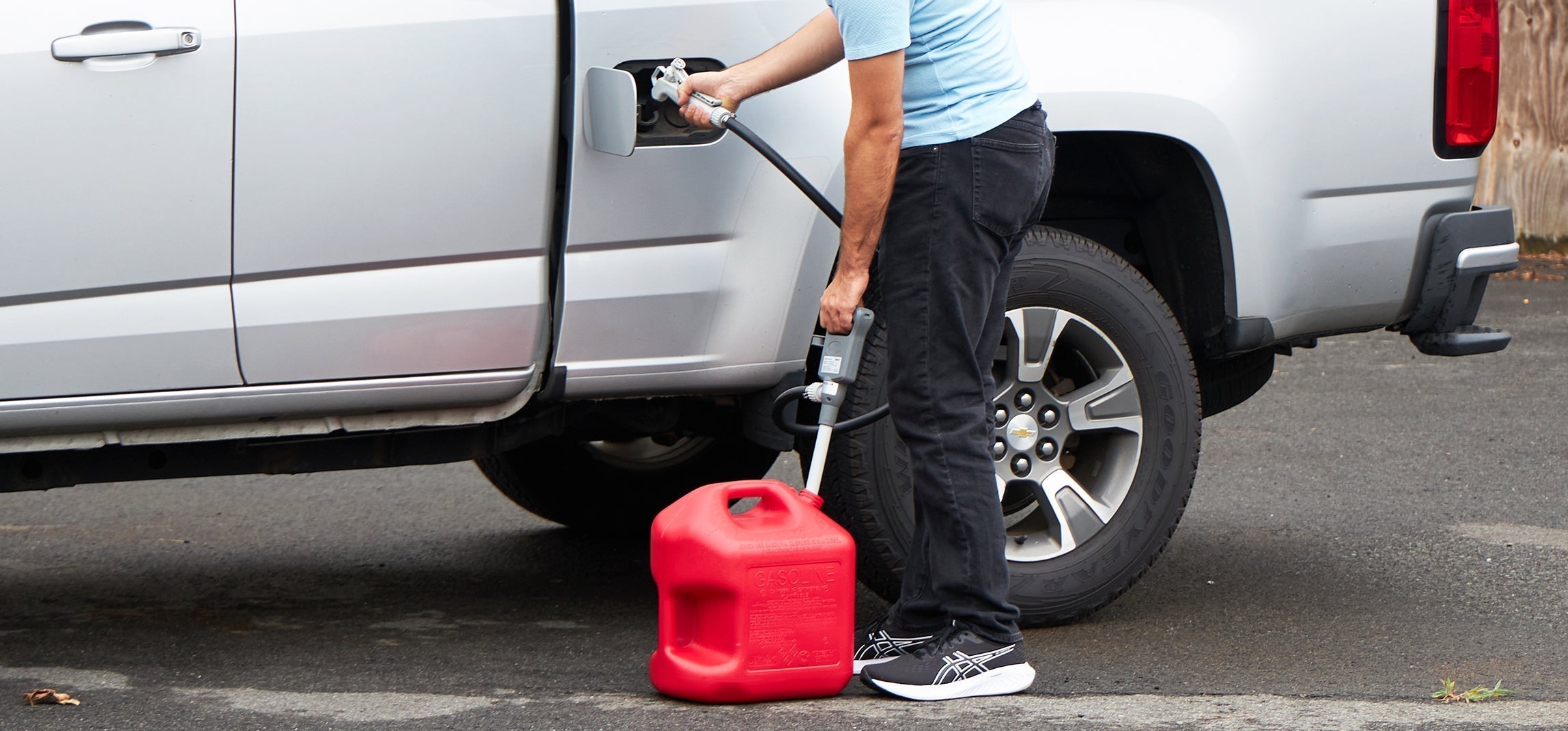 No More Spills: How Automatic Gas Can Pumps Make Refueling Safer and Easier
